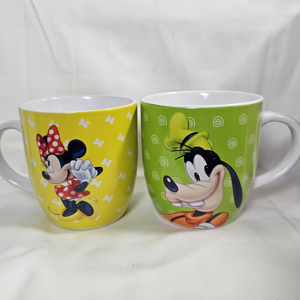 Disney Character Mugs Set